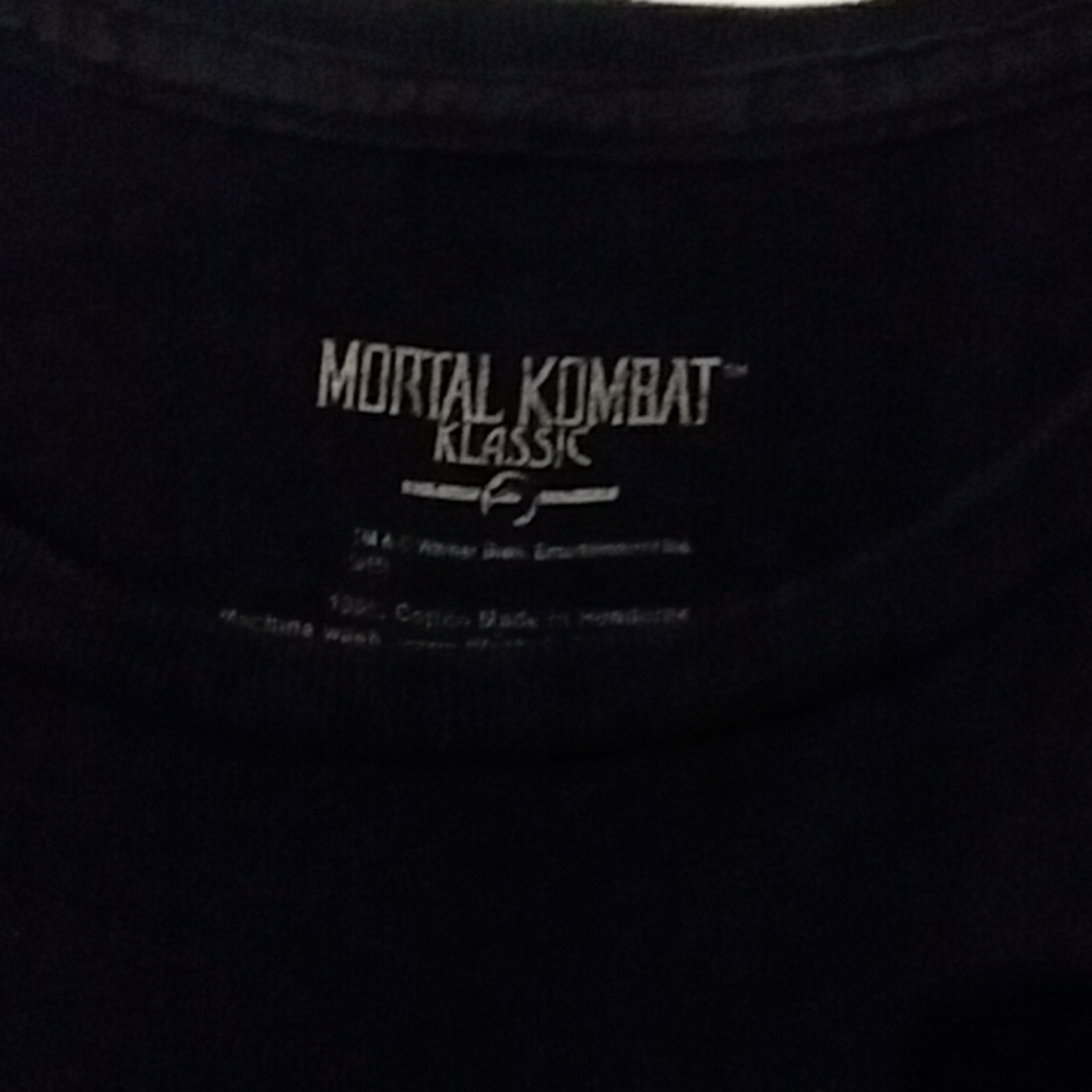 Shirt - Picture 2 of 3